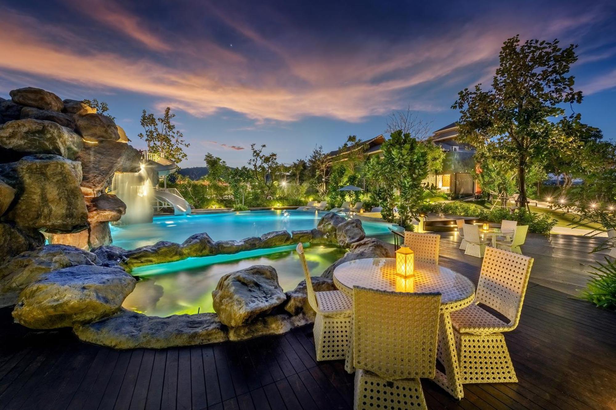 Phukalini Luxury Pool Villa & Onsen HHQ Zewnętrze zdjęcie